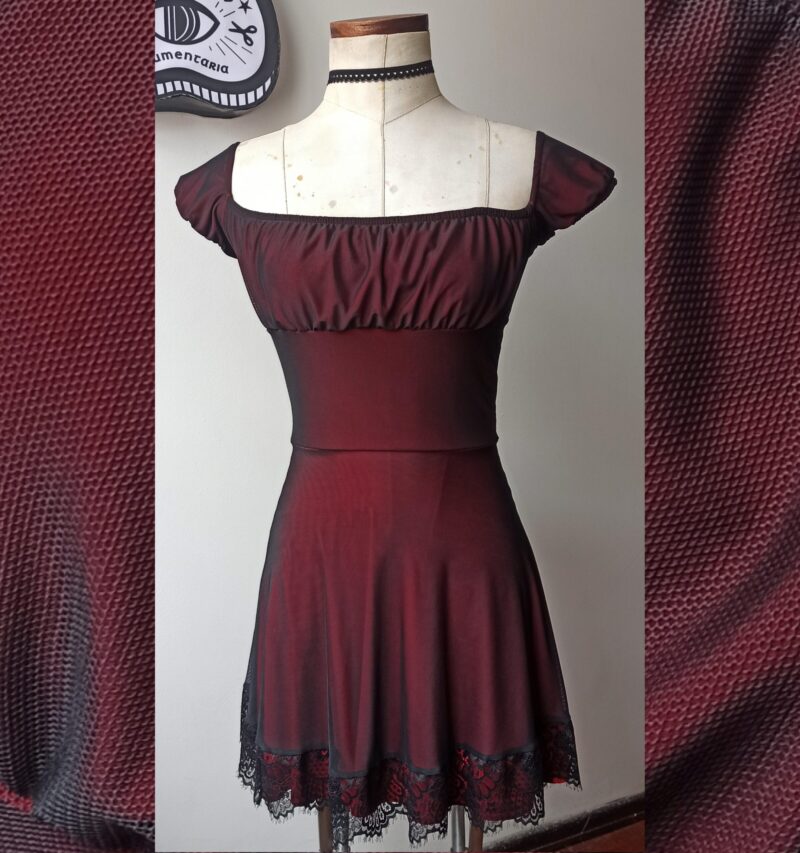 Vestido 𝖘𝖆𝖇𝖗𝖎𝖓𝖆 𝕭𝖑𝖔𝖔𝖉 🩸